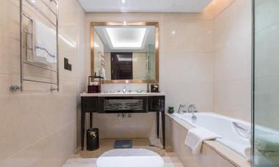 2019年农历八月二十九日是破日吗,不宜装修动土吗?