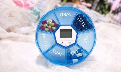 梦到自己口中服药