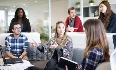 很会处理人际关系,在职场中人气很旺的生肖