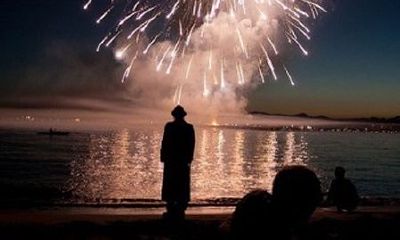 用称谓取名法,如“侯”字取名