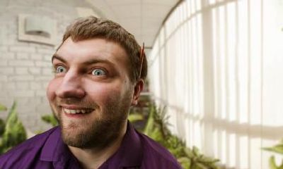 眼角下垂的男性爱情运势不顺吗?眼角下垂的面相图解