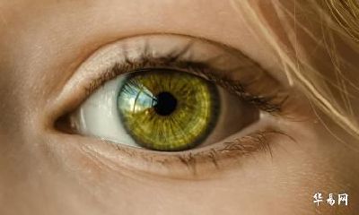 不同时间右眼跳测吉凶 上下眼皮跳预测分析