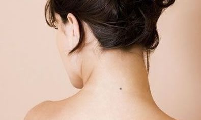 关于苦情痣、泪痣的传说