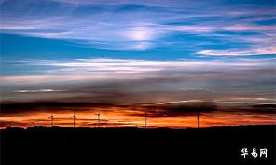 85年属牛海中金选车牌号_属牛男车上摆什么旺财