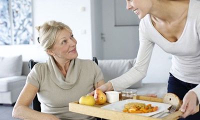 梦到死去的外婆复活了(女人梦见已故的外婆什么预兆)