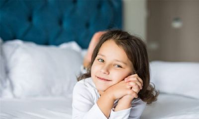 梦见两条蛇在爬行是什么意思(梦见一条蛇在爬行是什么意思)