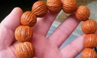 汗手不适合盘什么手串(天蝎座礼物送什么)