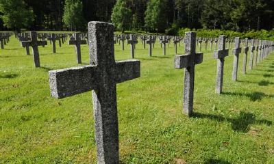 周公解梦梦见坟墓变成路(女人梦见坟墓有预兆)