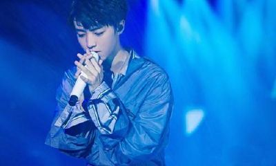 摩羯座容易动情吗(把摩羯男迷得死死的星座女)