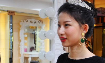 邵姓女孩起名邵紫后面的字(邵姓起名男孩名字大全)