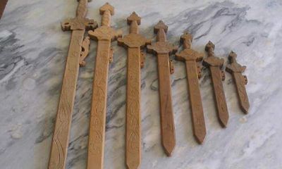 桃木剑斩桃花运吗(桃花运能一下斩死吗)