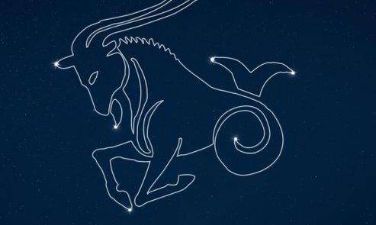 怎样引起摩羯座女生的注意(如何让摩羯座喜欢上你)