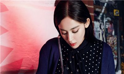 属猴男人对感情专一(属猴女一生有几次婚姻)