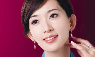 鼻骨宽的女人面相好不好(鼻子短而宽的女人面相)