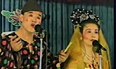 罗成算卦二人转正戏关小飞(二人转罗成算卦)