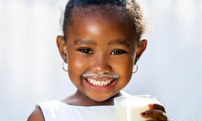 女生享有两位食神的待遇,这两位食神分别生肖属相是哪种,究竟能被归为哪一等命呢?