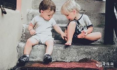 提土旁的字100个 坤字女孩起名配什么字好