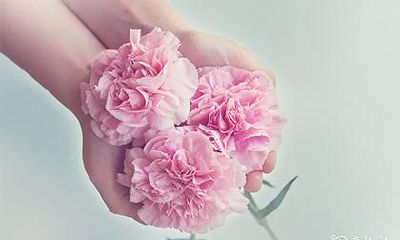 高考要佩戴 穿什么颜色的衣服吉利