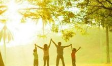 生活红火激情，日子越活越好，这几个生肖人越年迈越有福