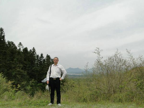 南昌风水大师：王君植江西寻龙点穴龙吐珠风水宝地，风水培训学习好案例 8