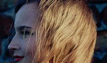 单身进，12星座女桃花少的原因