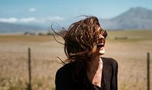 为了爱情放弃自我的生肖，醒醒吧！