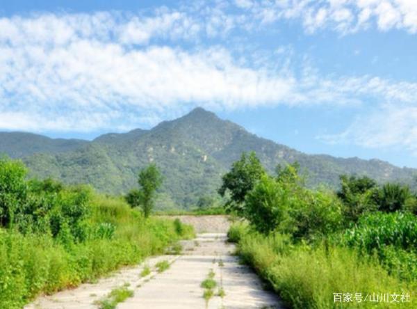 这个皇帝死前，为自己选了一块风水宝地，结果尸体却埋在了乱葬岗