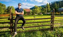 男士右嘴角有痣好不好 聚财之痣