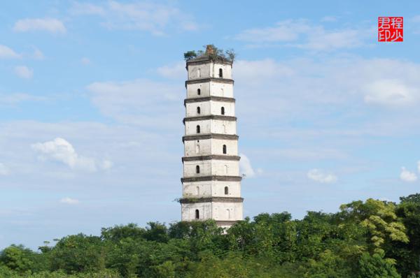 古城赣州的一座风水宝塔—玉虹塔