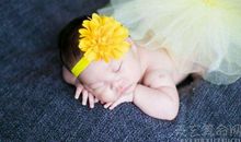 名字跟长辈重音重字可以吗 长辈没意见就可以使用