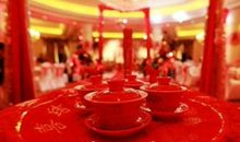 2020年2月生肖属鸡和生肖属猪宜结婚黄道吉日