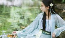 被好运气偏爱，生活中众星捧月，让人超级羡慕的星座女
