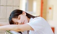 旺财痣长在哪个位置，分别在手心、眉毛间、颧骨上