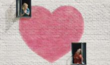 下个月内，缘分与桃花共同携手，将爱情掌握手心的3大生肖！