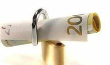 今年霉运不断，明年大运翻身，财运红到发紫，身价千万的生肖