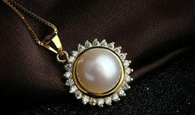 女人耳朵痣的位置与命运图