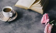 5月下旬，桃花开不败，旧情要归来，4生肖忘不掉旧爱