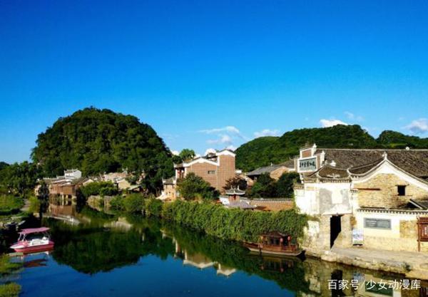 湖南境内古老村落，藏有百年石拱桥，景色优美的风水宝地！ 3
