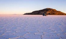 双子座男生和什么星座最配，和性格多变的水瓶座惺惺相惜