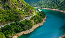 上升星座双子座的人，头脑聪明灵活，反应迅速