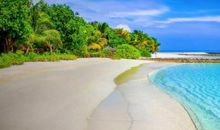 下月，敌不过思念，甩不开旧人，3生肖再次牵手，勇敢为爱停留