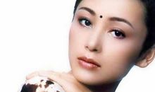 三处有痣菩萨转世，眉心耳垂和肚子长痣