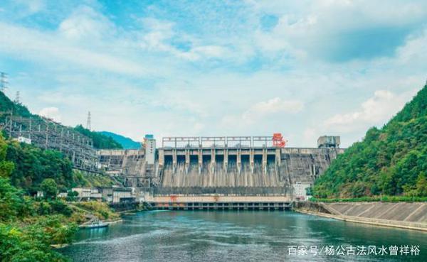 曾祥裕风水团队行至湖北丹江口和浙江千岛湖 探秘水下千年古城 10