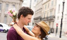 小巫塔罗牌占卜：你的女朋友最终会选择离开你吗