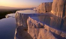 11月运势稳步提升，财运一路走高，有大奖有大运的四大生肖