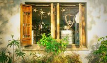 洋气而又具有文艺风格的店名，应当如何取名？