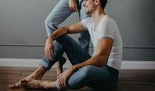 比起恋人更适合做朋友的星座CP，流泪