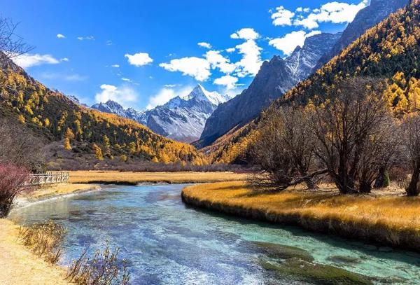 稻城这块风水宝地，你最好还是别来，来了就会…… 2