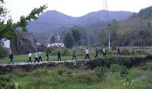 原创 怎样学习看风水？何为风水宝地地形图片讲解，风水大师王君植实战湖北风水培训