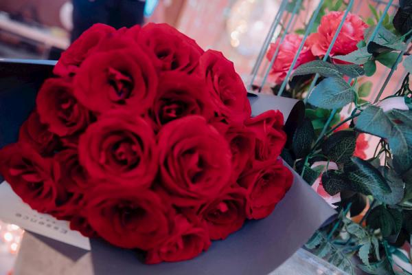 11朵红玫瑰代表什么含义 一生一世唯一的爱